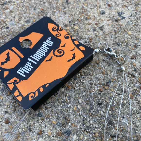 Pier 1 Imports Halloween Eyeball Bead Necklace NWT - Picture 3 of 4